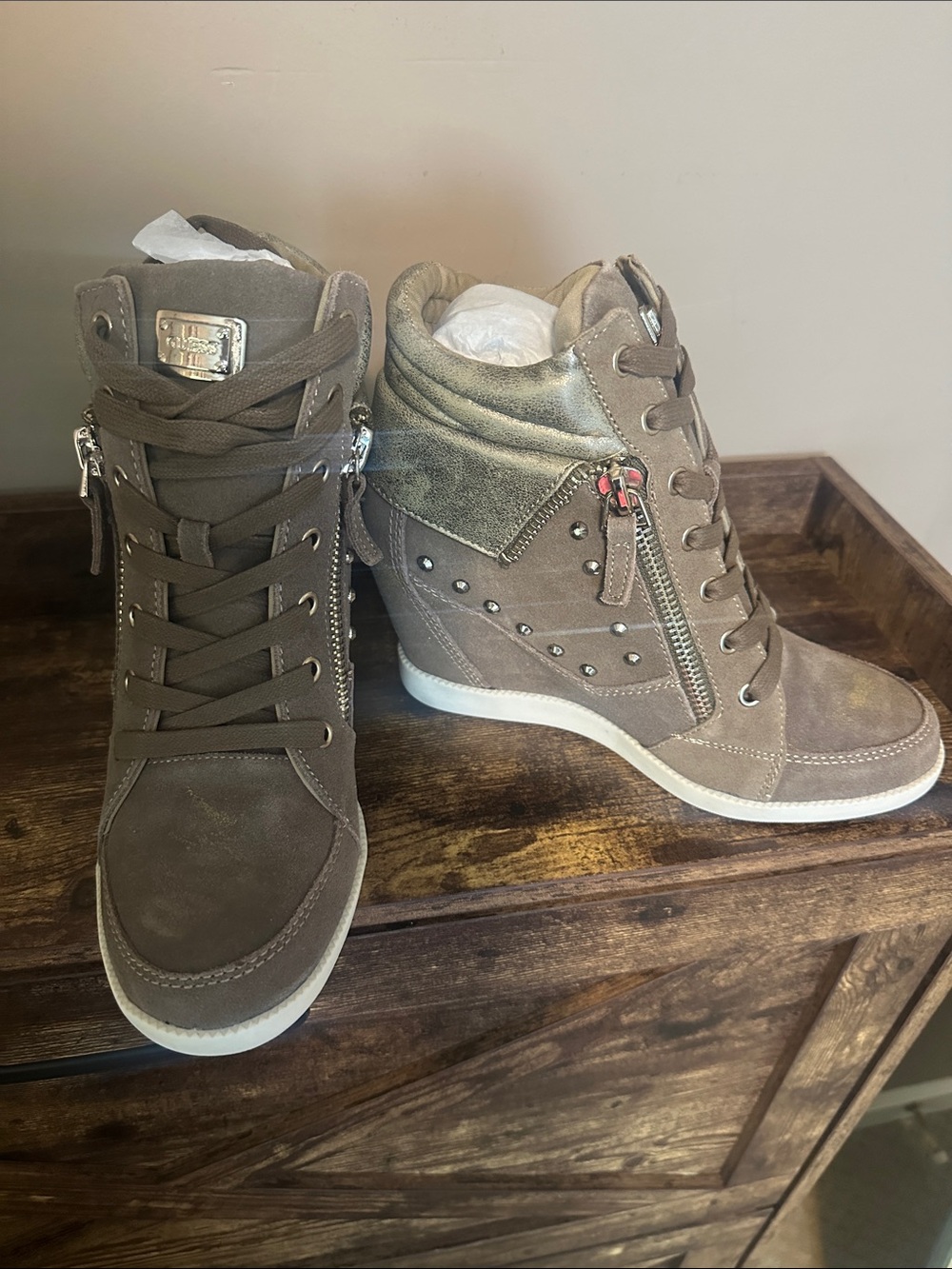 Guess Taupe Wedge High-Top Sneakers with Stud & Side Zipper - Picture 3 of 6